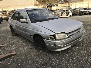 Sucata FORD ESCORT GLX 1.6 2P 1995 Para Retirada de Peças